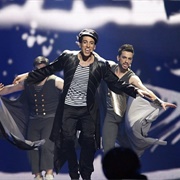 Can Bonomo-Love Me Back