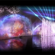 Be Entranced by the Wonder Full Light and Water Show