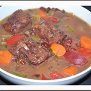 Cola De Res Con Frijoles