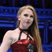 Isla Dawn (Courtney Stewart)