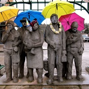 Waiting for the Interurban Statue, Fremont