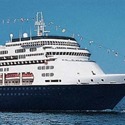 MS Volendam