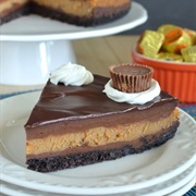 Peanut Butter Cup Cheesecake