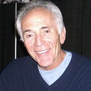 Bruce Weitz