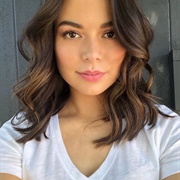 Miranda Cosgrove