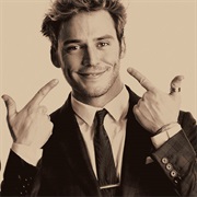Sam Claflin