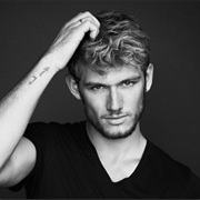Alex Pettyfer