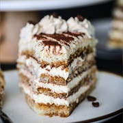 Tiramisu Cake