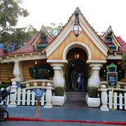 Mickey&#39;s House and Meet Mickey (1993-Present)