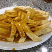 Chips and Curry Sauce