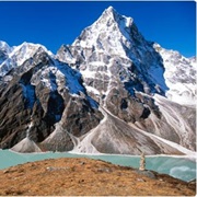 Gokyo Peak Lakes