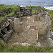The Knap O'Howar, Papay. Orkney. Scotland. C 3600 BC