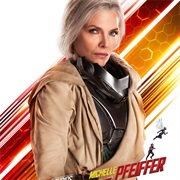Michelle Pfeiffer - Janet Van Dyne