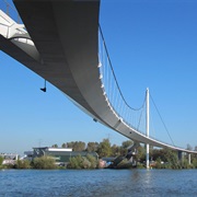 Nescio Bridge
