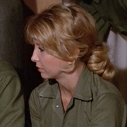 Teri Garr (Lt. Suzanne Marquette)