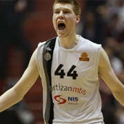 Davis Bertans