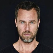 JR Bourne