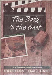 The Body in the Cast (Katherine Hall)