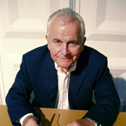 Ian Holm