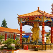 Ten Thousand Buddhas Monastery