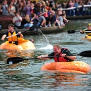 Race Giant Pumpkins (ON)