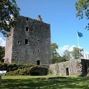 Cardoness Castle