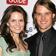 Jennifer Morrison and Jesse Spencer