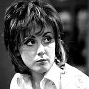 Paula Wilcox