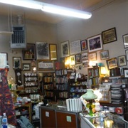 Finders Keepers Antique Mall (Olympia)