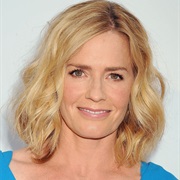 Elisabeth Shue