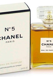 Chanel No.5: The Swimming Pool (1979)