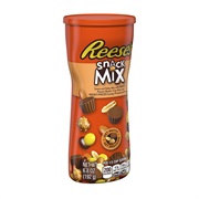 Reese&#39;s Snack Mix