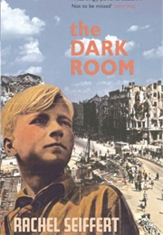 The Dark Room (Rachel Seiffert)