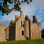 Glenbuchat Castle