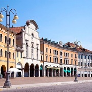 Piazza Dei Martiri, Belluno