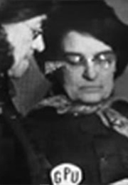 Study in Reds (1932)