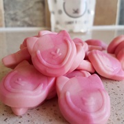 Eton Mess Candy Kittens