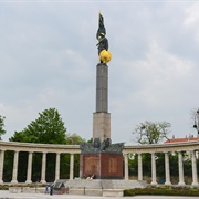 Heroes' Monument of the Red Army Vienna