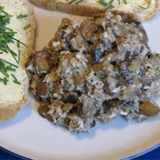 Smaženice (Scrambled Mushrooms With Eggs)