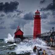 South Pierhead Lights, Grand Haven