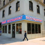 Tom's Restaurant