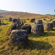 Megalithic Jar Sites in Xiengkhuang – Plain of Jars, Laos