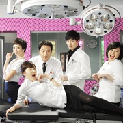 Before and After: Plastic Surgery Clinic