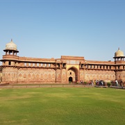 Jahangir Mahal