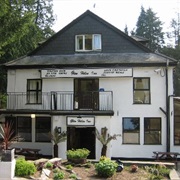 Glen Helen Inn
