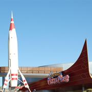 Redd Rockett's Pizza Port (1998-Present)