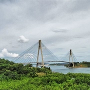 Tengku Fisabilillah Bridge