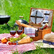Pack a Picnic Lunch
