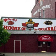 Eat Buffalo Wings From Buffalo, NY