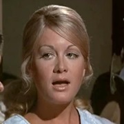 Joan Van Ark (Lt. Erica Johnson)